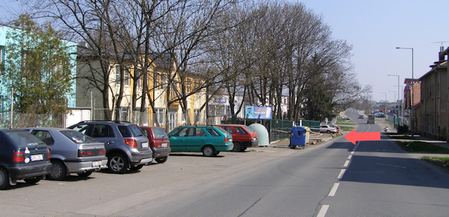 Příjez od západu, z Hostivaře Příjez od západu, z Hostivaře